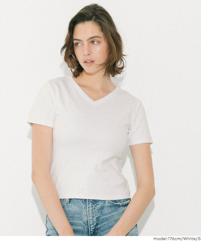 幕斯觸感V領合身短袖上衣 T-shirt