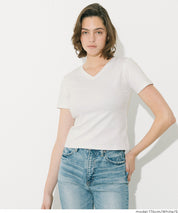 幕斯觸感V領合身短袖上衣 T-shirt