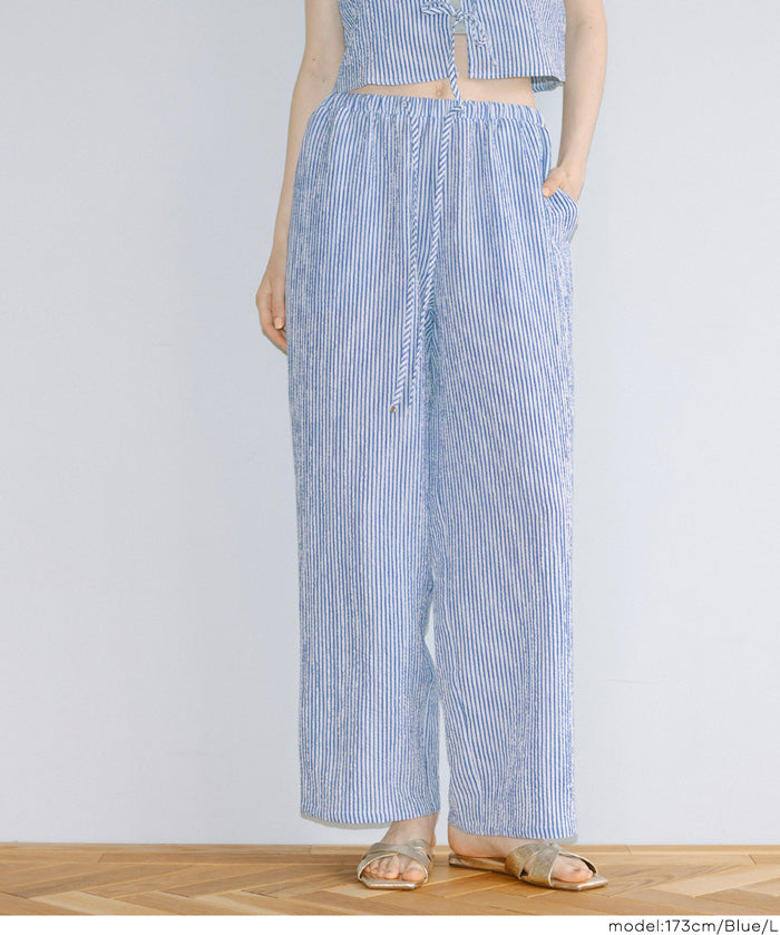【可配套】凹凸肌理直條紋休閒褲 (Relaxed-fit seersucker pants)