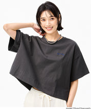 短版寬鬆休閒LOGO上衣(Boxy logo top)