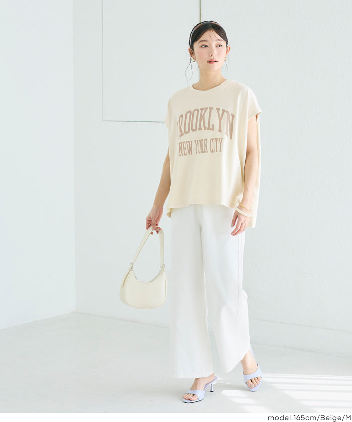 寬鬆英字LOGO短袖上衣 (Short-sleeved logo T-shirt)