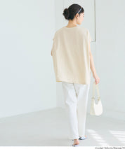 寬鬆英字LOGO短袖上衣 (Short-sleeved logo T-shirt)
