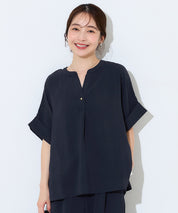 霧感光澤V領優雅法式袖襯衫