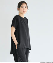 日系A字皺感緞面質感短袖娃娃衫 (Crinkled satin flared Top)