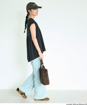背後抓皺拼接無袖上衣 (Back-gathered roll-up sleeve T-shirt)