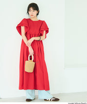 日系凹凸肌理荷葉袖娃娃拼接連身裙 (Soccer flared sleeve dress)