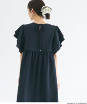 日系凹凸肌理荷葉袖娃娃拼接連身裙 (Soccer flared sleeve dress)
