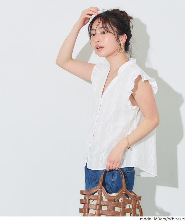 日系甜美刺繡荷花袖V領襯衫 (Cotton lace V-neck blouse)