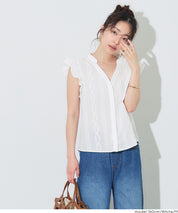 日系甜美刺繡荷花袖V領襯衫 (Cotton lace V-neck blouse)