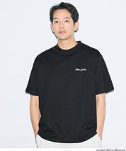 男裝胸口LOGO短袖上衣 (Men's T-shirt with chest print)