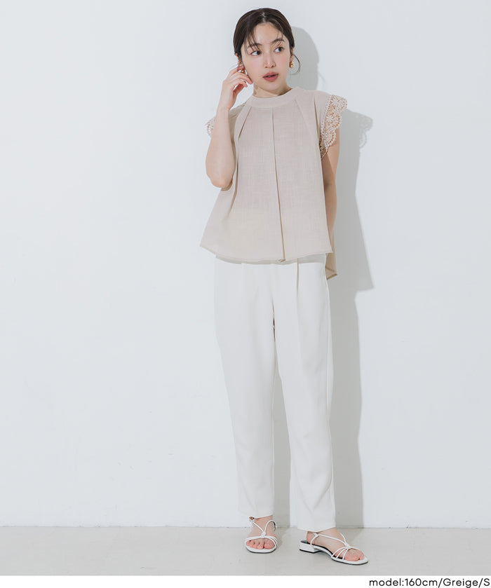 日系蕾絲拼接無袖上衣( Blouse with lace flares)
