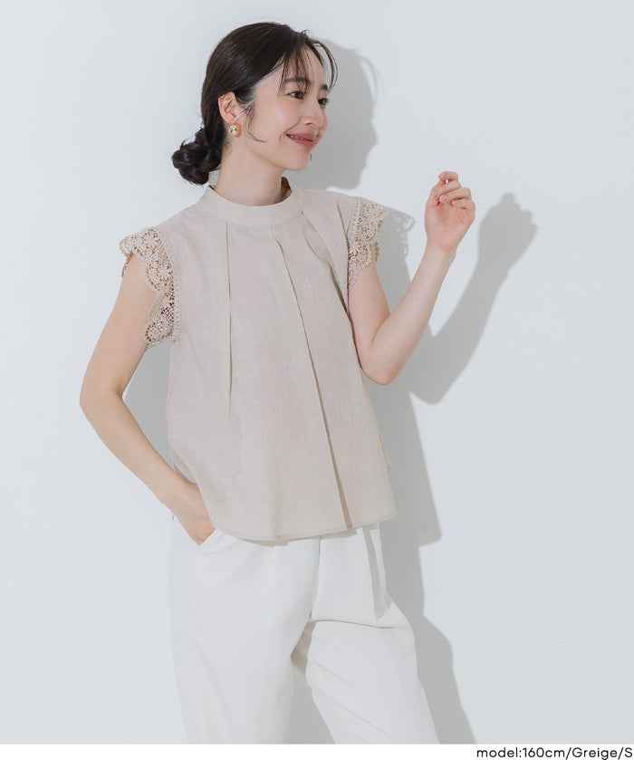 日系蕾絲拼接無袖上衣( Blouse with lace flares)