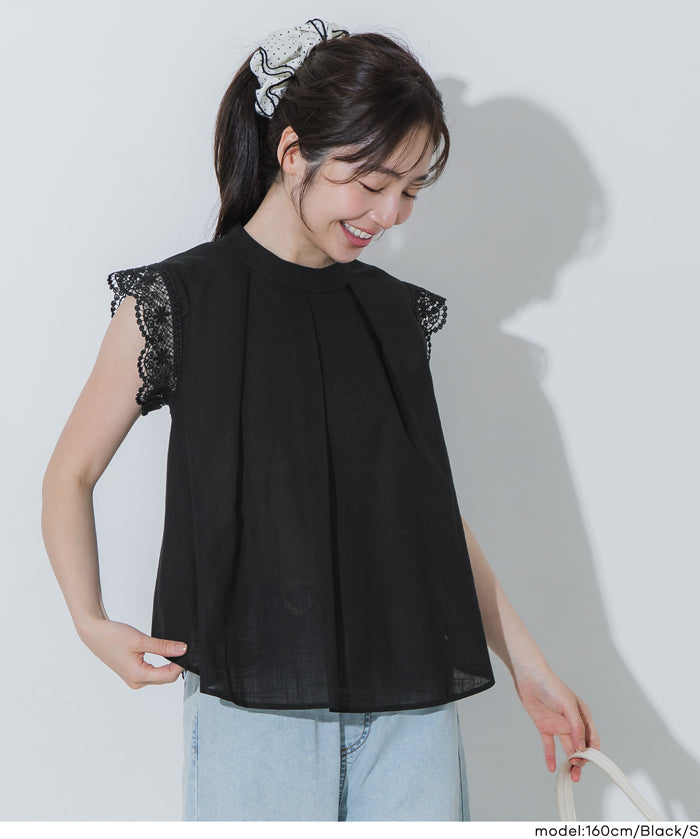 日系蕾絲拼接無袖上衣( Blouse with lace flares)
