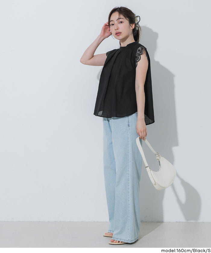 日系蕾絲拼接無袖上衣( Blouse with lace flares)