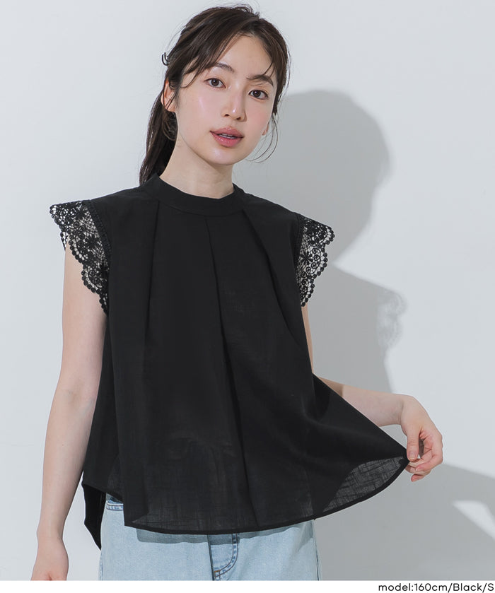 日系蕾絲拼接無袖上衣( Blouse with lace flares)