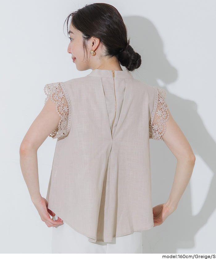 日系蕾絲拼接無袖上衣( Blouse with lace flares)