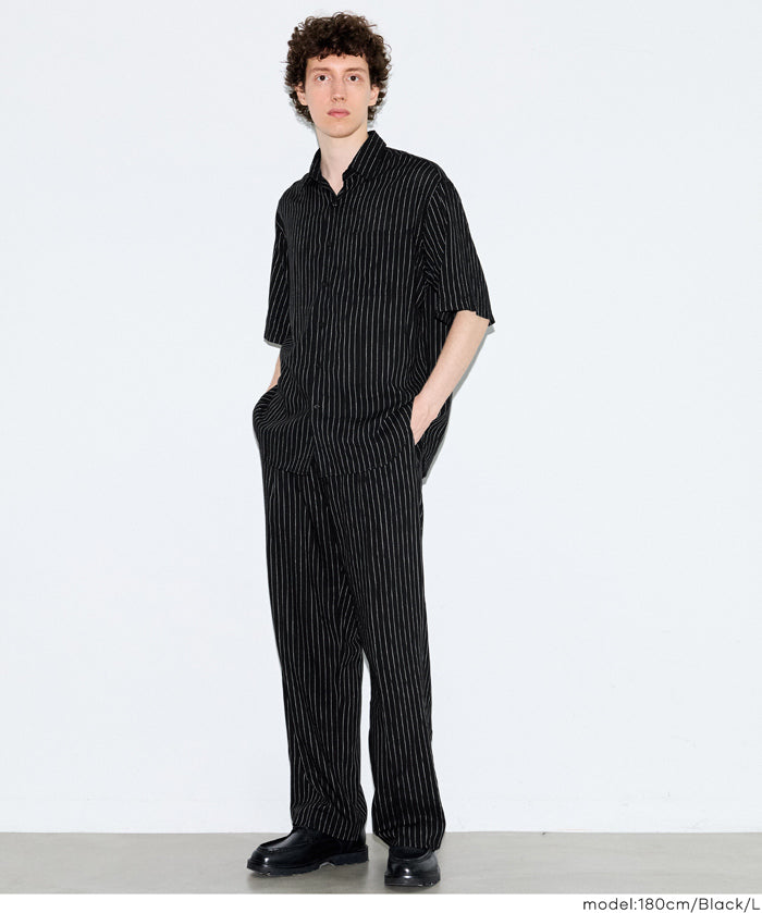 男裝棉麻質感條紋短袖襯衫 (Linen-like striped relaxed shirt)