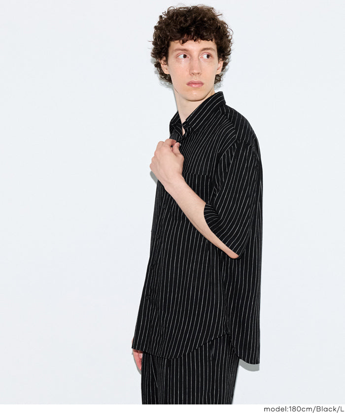 男裝棉麻質感條紋短袖襯衫 (Linen-like striped relaxed shirt)