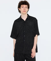 男裝棉麻質感條紋短袖襯衫 (Linen-like striped relaxed shirt)