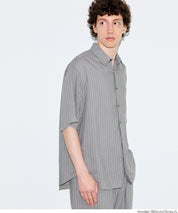男裝棉麻質感條紋短袖襯衫 (Linen-like striped relaxed shirt)