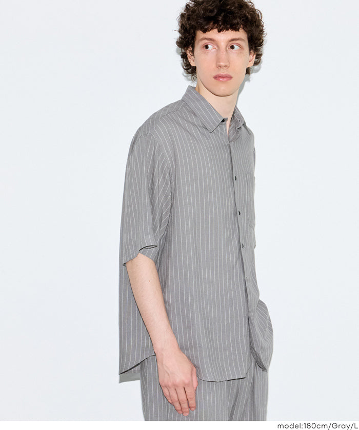 男裝棉麻質感條紋短袖襯衫 (Linen-like striped relaxed shirt)