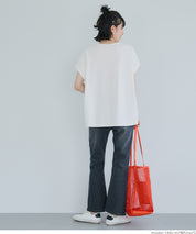 法式袖寬鬆版型LOGO T-shirt