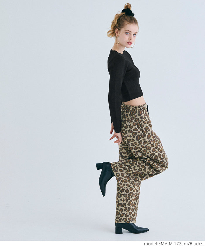 Cropped knit top