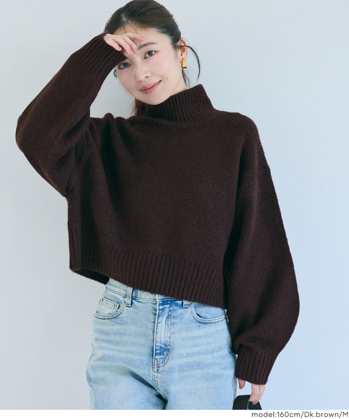 短版半高領泡泡袖毛衣