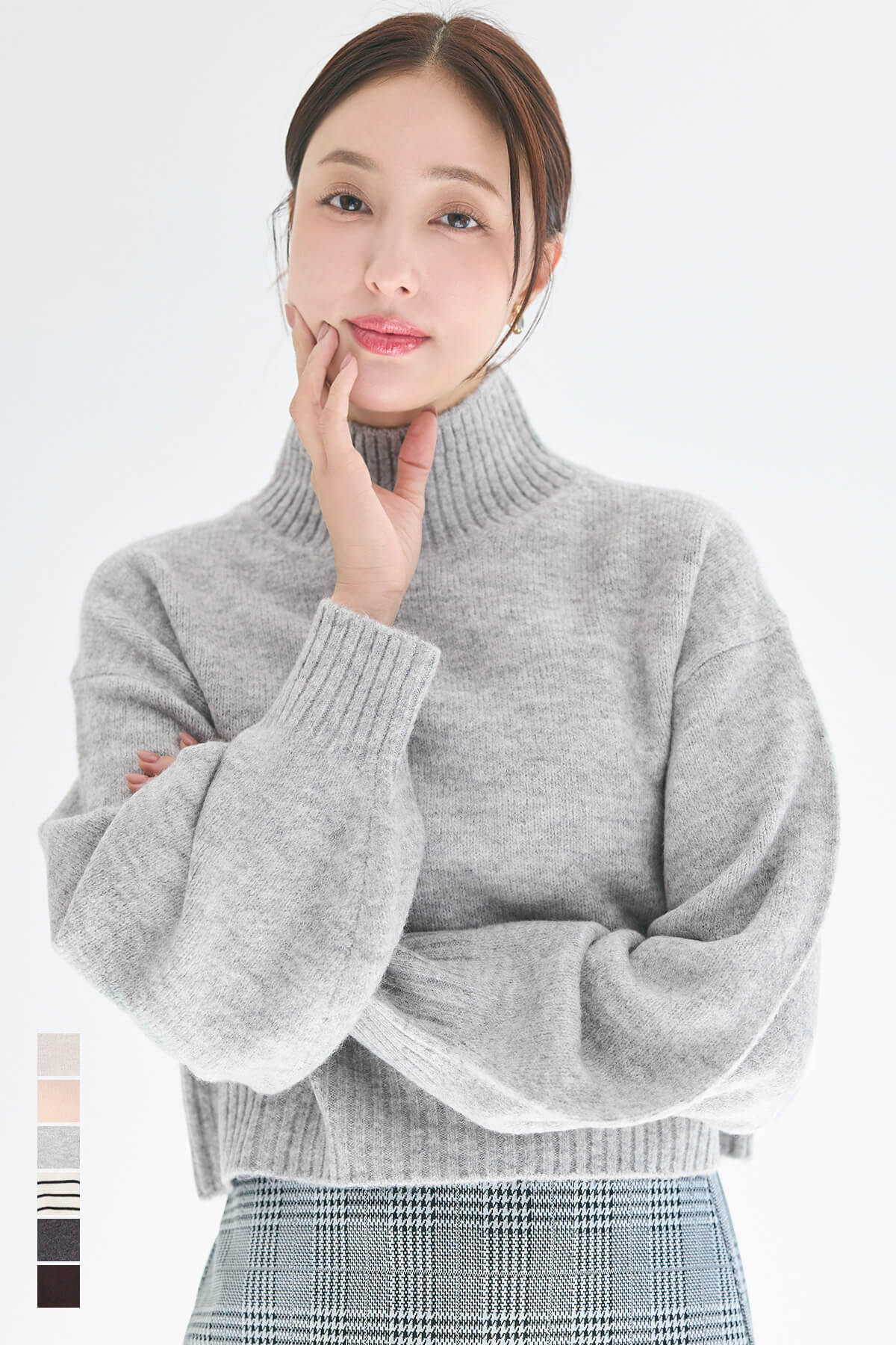 短版半高領泡泡袖毛衣