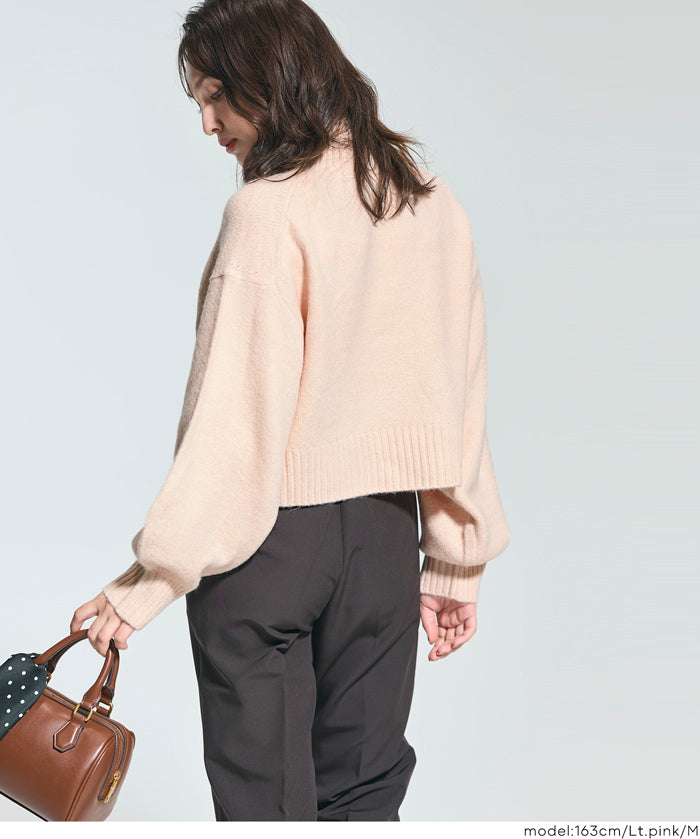 短版半高領泡泡袖毛衣