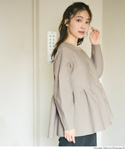 日系金釦娃娃針織長袖上衣