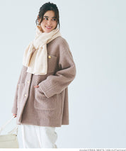 Yak-style knit scarf