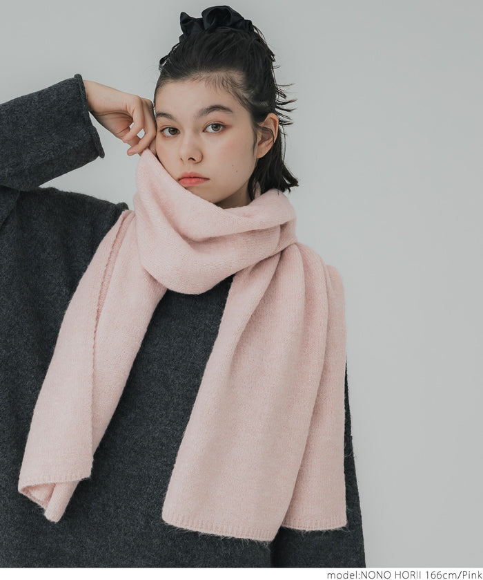 Yak-style knit scarf