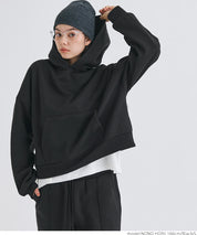 Brushed lining cropped hoodie