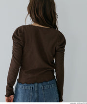 Thin pleated long sleeve round neck willow top