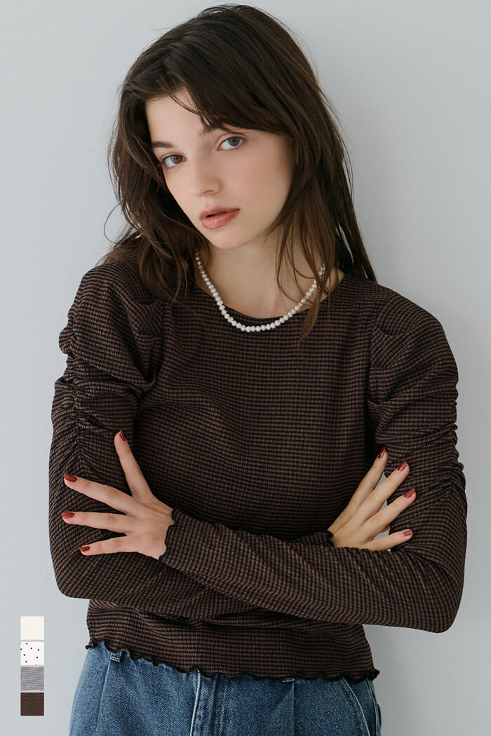 Thin pleated long sleeve round neck willow top