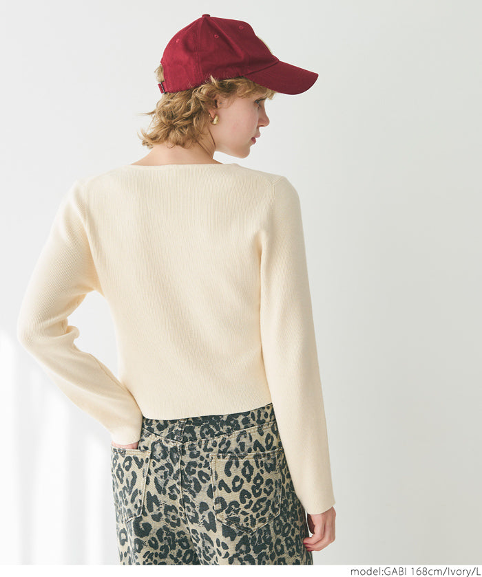Front slit knit top