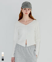 V領開岔造型薄針織上衣