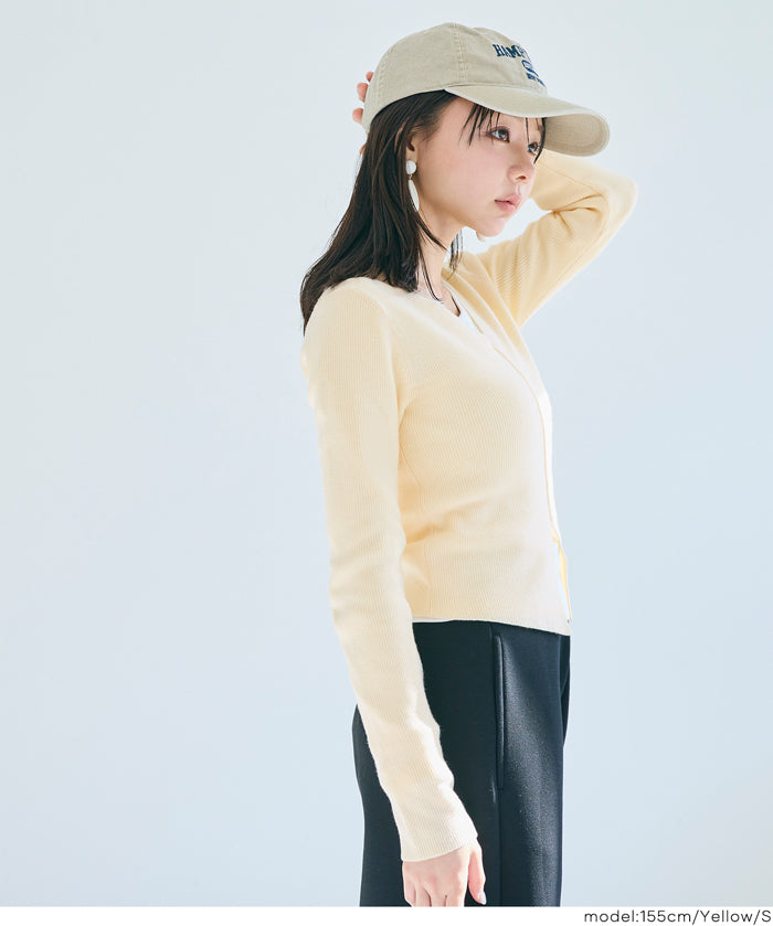 V領開岔造型薄針織上衣