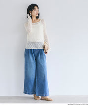 日系蕾絲透膚內搭上衣