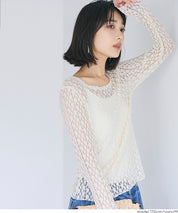 日系蕾絲透膚內搭上衣