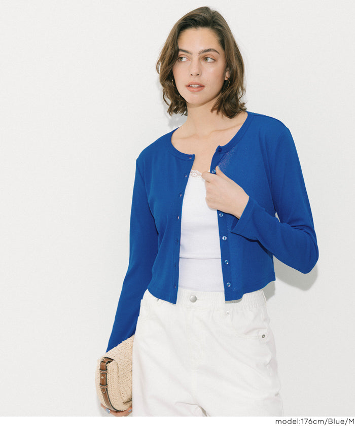 透膚合身圓領針織衫