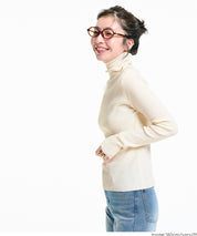 可機洗柔軟針織高領上衣