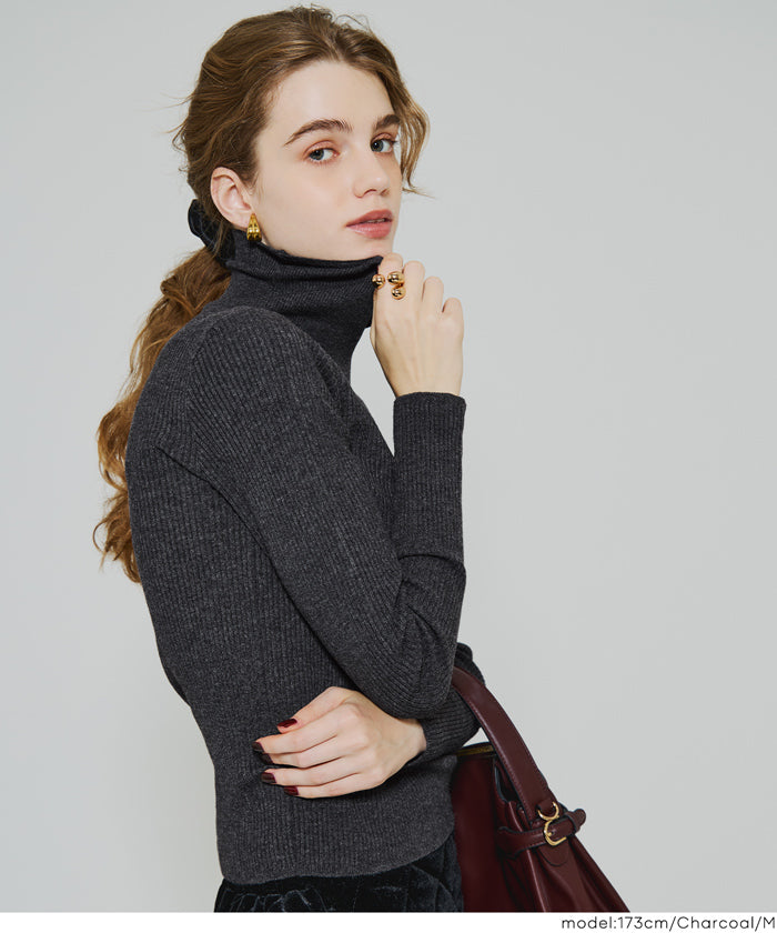 可機洗柔軟針織高領上衣