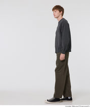 男裝霧感針織圓領長袖毛衣