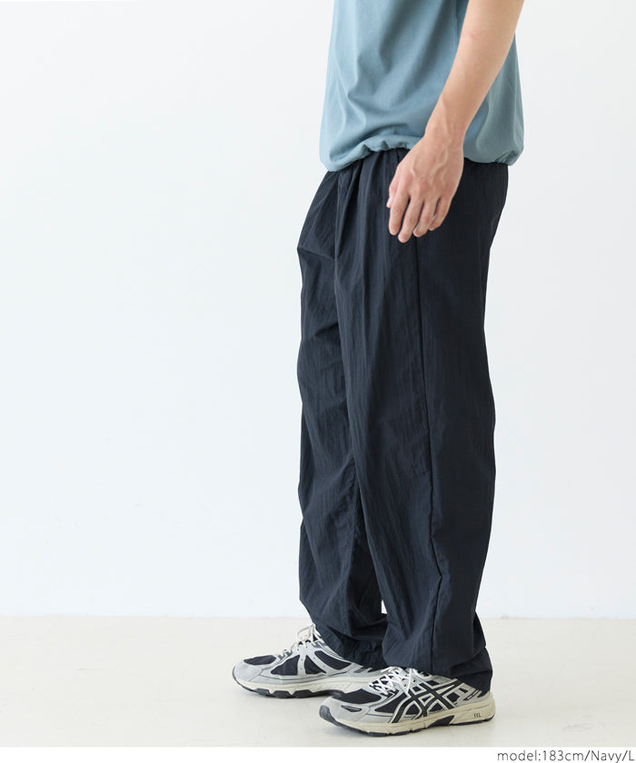 男裝輕盈尼龍打摺休閒褲