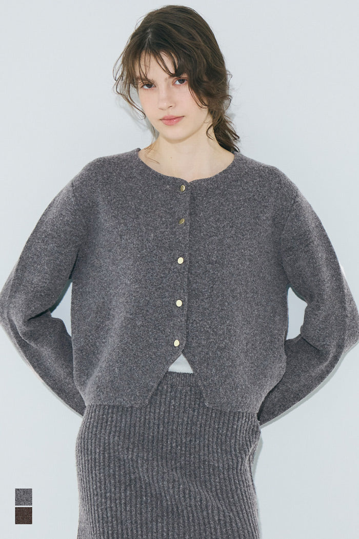 【可配套】軟糯絨感金扣針織開衫外套