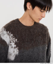 男裝抽象三色毛絨感毛衣