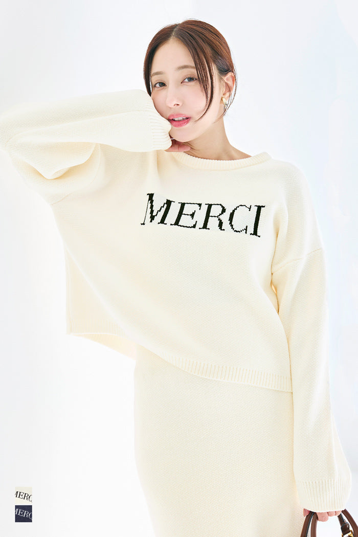 可機洗 可配套雪尼爾英字LOGO圓領針織毛衣