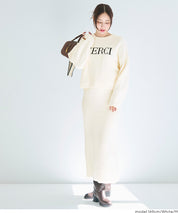 可機洗 可配套雪尼爾英字LOGO圓領針織毛衣